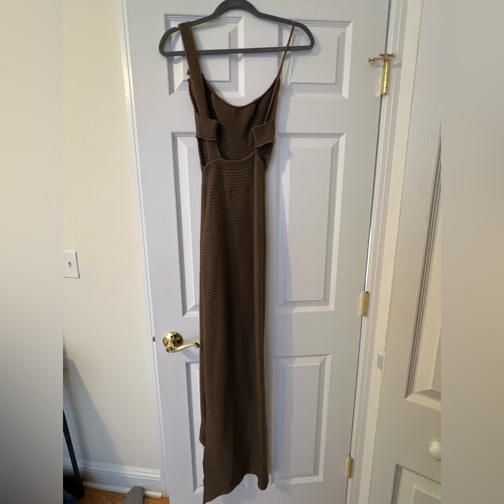Data Dress View 5